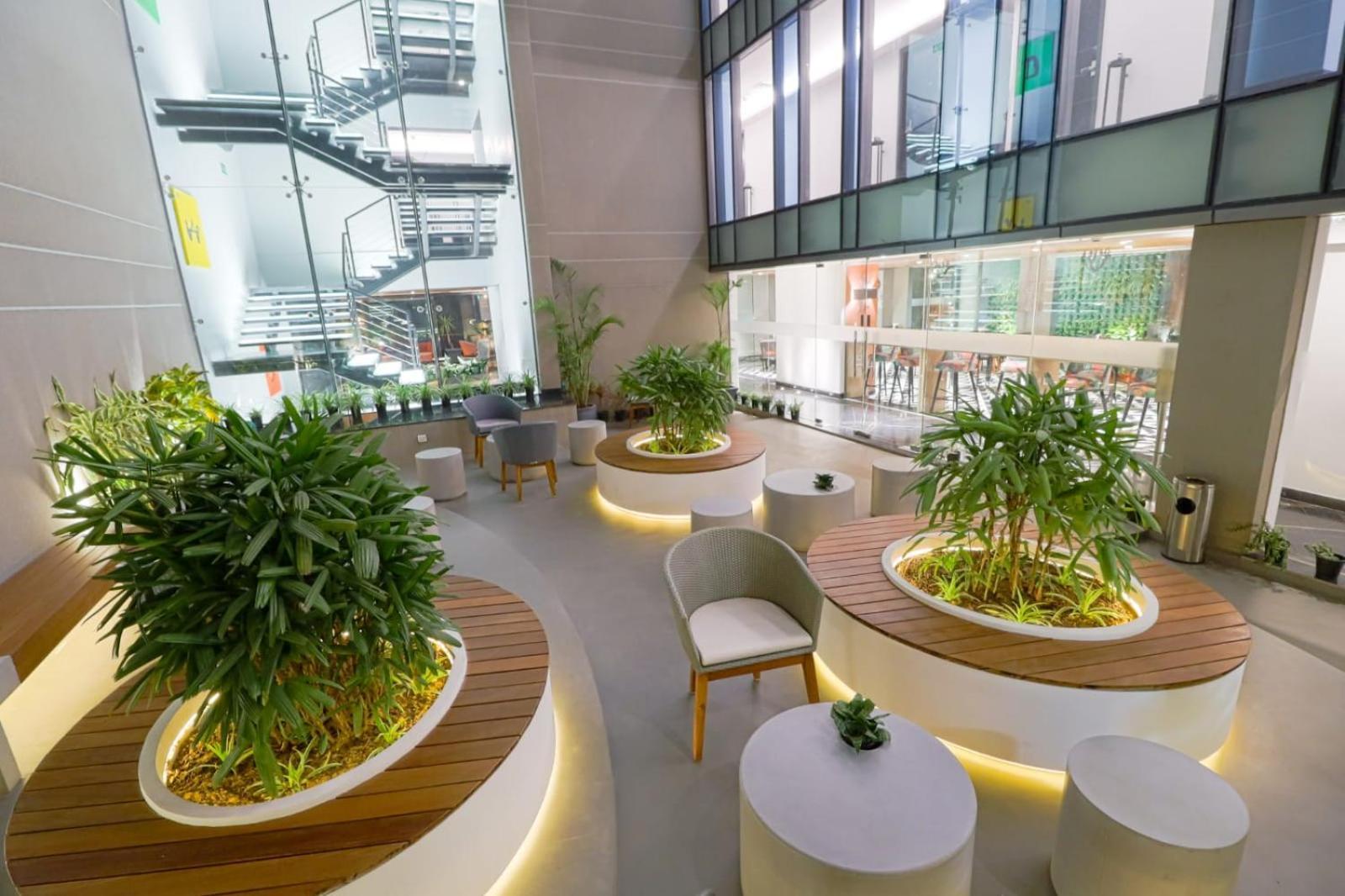 Air By Ahuja Residences Gurgaon Exterior photo