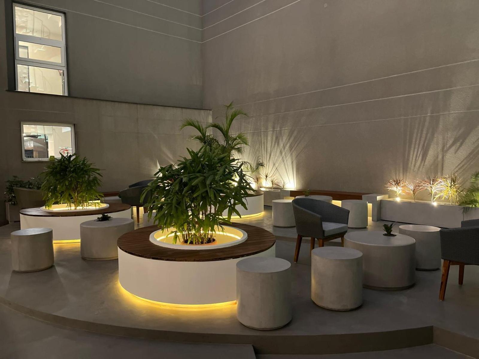 Air By Ahuja Residences Gurgaon Exterior photo